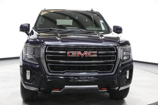 2023 GMC Yukon XL 4WD AT4
