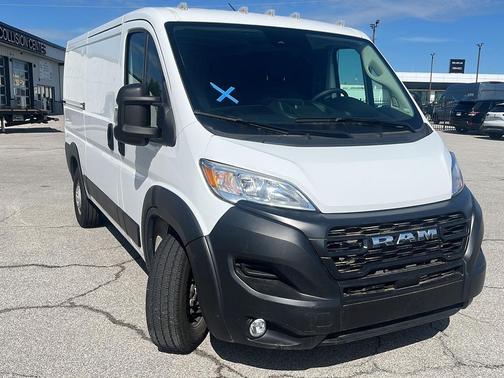Bright White Clearcoat 2025 RAM ProMaster 2500 Tradesman