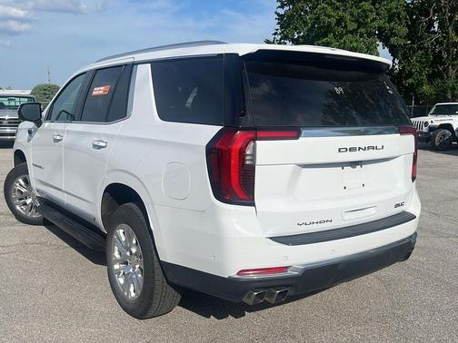 Summit White 2025 GMC Yukon Denali