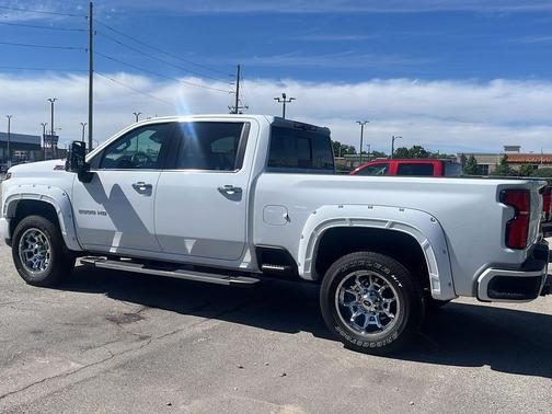 Summit White 2024 Chevrolet Silverado 2500 LTZ