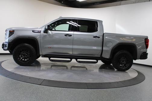 Sterling Metallic 2024 GMC Sierra 1500 AT4X