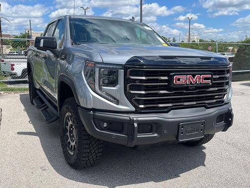 Sterling Metallic 2024 GMC Sierra 1500 AT4X