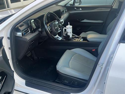2023 Kia K5 EX