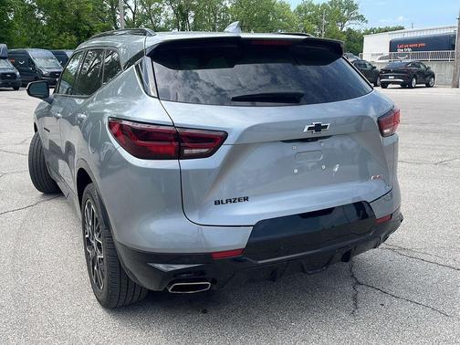 Sterling Gray Metallic 2024 Chevrolet Blazer RS