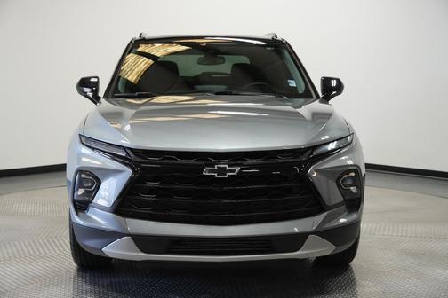 Sterling Gray Metallic 2023 Chevrolet Blazer 2LT