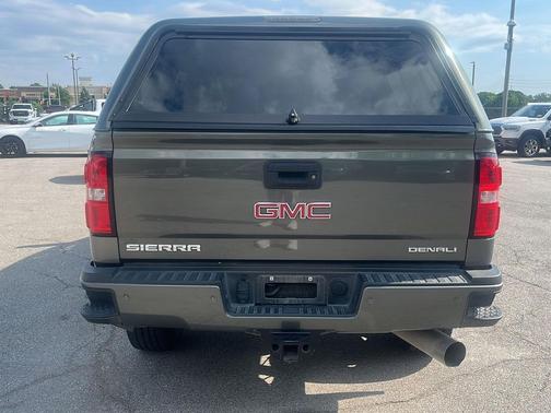 Mineral Metallic 2017 GMC Sierra 2500 Denali