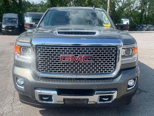 Mineral Metallic 2017 GMC Sierra 2500 Denali