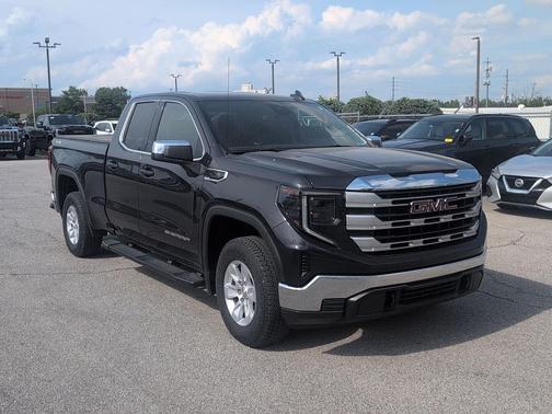 Titanium Rush Metallic 2023 GMC Sierra 1500 SLE