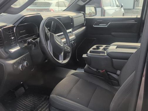 Titanium Rush Metallic 2023 GMC Sierra 1500 SLE