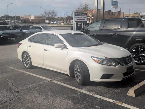 2017 Nissan Altima 2.5 SV