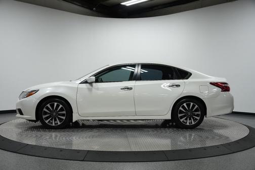 2017 Nissan Altima 2.5 SV