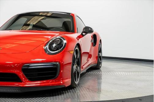 2019 Porsche 911 Turbo