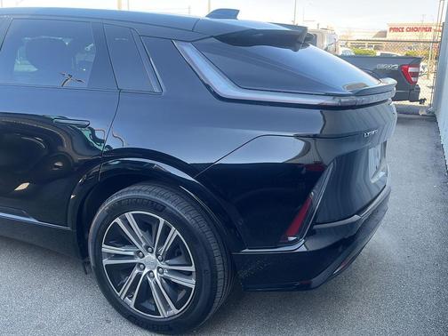 2024 Cadillac LYRIQ Luxury