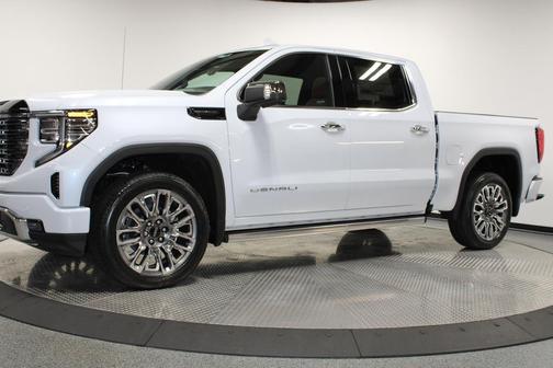 Glacier White Tricoat 2026 GMC Sierra 1500 Denali Ultimate