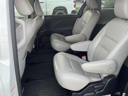2019 Toyota Sienna