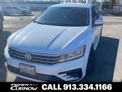 2018 Volkswagen Passat 2.0T S