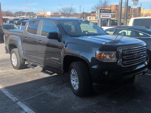 2017 GMC Canyon SLE
