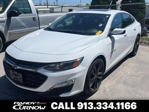 Summit White 2025 Chevrolet Malibu FWD 1LT