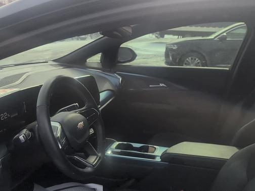 2024 Chevrolet Equinox EV 2LT