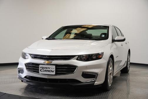 Iridescent Pearl Tricoat 2018 Chevrolet Malibu Premier