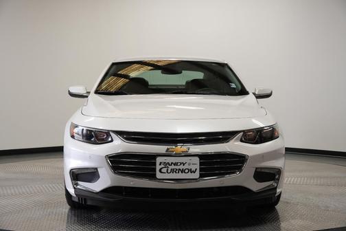 Iridescent Pearl Tricoat 2018 Chevrolet Malibu Premier