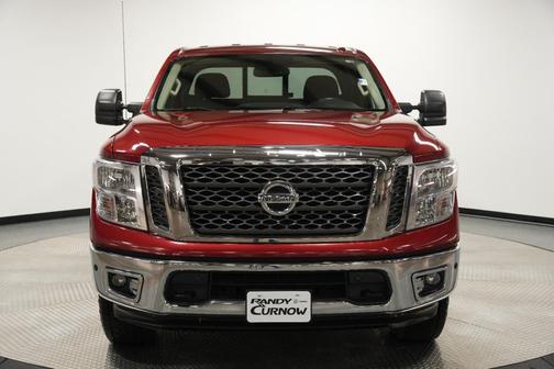 2017 Nissan Titan SV
