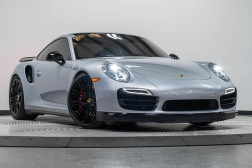 2016 Porsche 911 Turbo