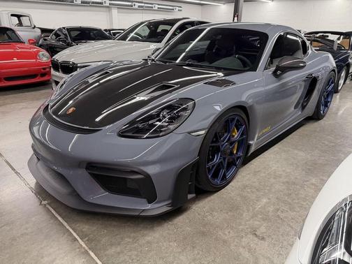 2023 Porsche 718 Cayman GT4 RS