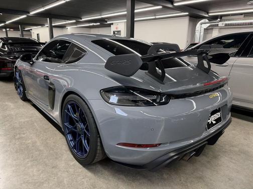 2023 Porsche 718 Cayman GT4 RS