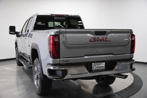 2025 GMC Sierra 2500 SLT