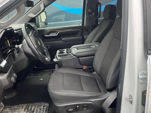 2025 Chevrolet Silverado 2500 LT