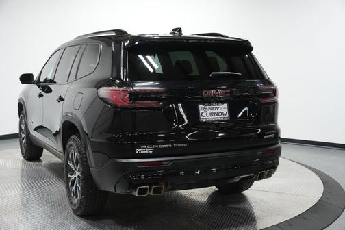2025 GMC Acadia AWD AT4