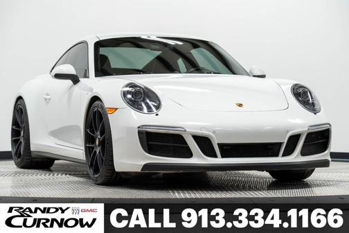 2018 Porsche 911 Carrera GTS