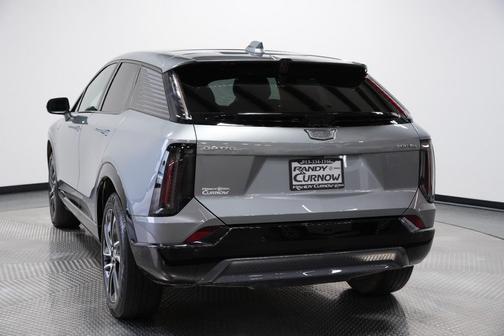 Argent Silver Metallic 2025 Cadillac OPTIQ Sport 2 AWD