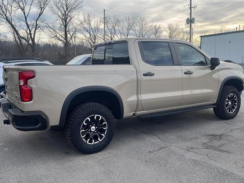 2023 Chevrolet Silverado 1500 ZR2