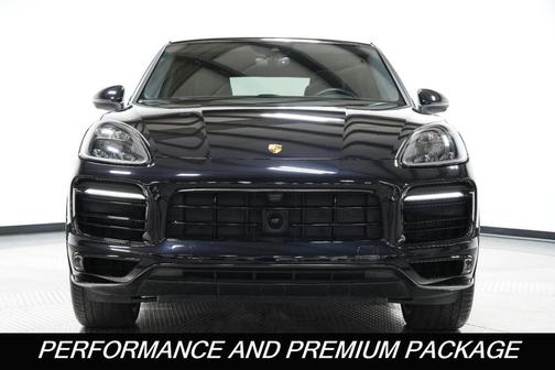 2022 Porsche Cayenne S