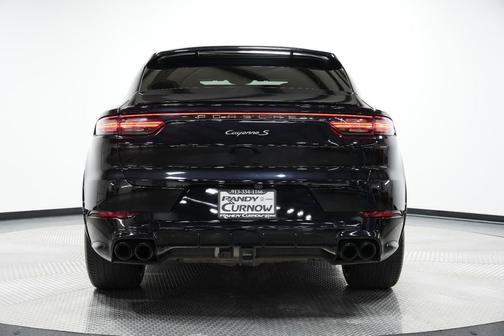 2022 Porsche Cayenne S