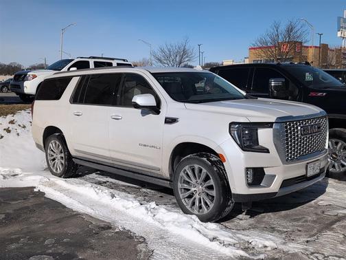 2024 GMC Yukon XL Denali