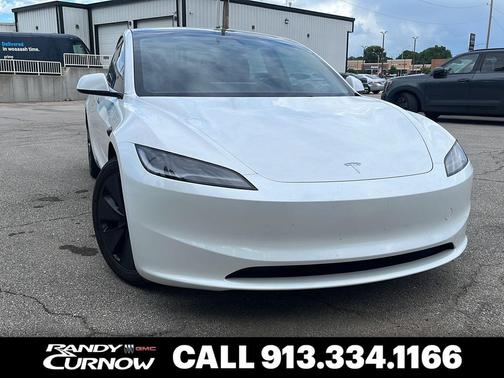 WHI/White 2025 Tesla Model 3 Long Range