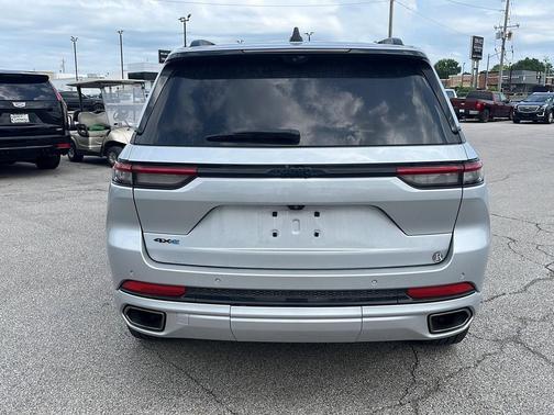 Silver Zynith 2024 Jeep Grand Cherokee 4xe Anniversary Edition