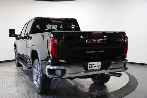 2025 GMC Sierra 2500 SLT