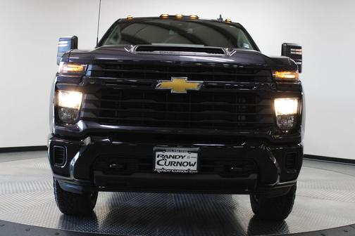 Dark Ash Metallic 2024 Chevrolet Silverado 2500 Custom