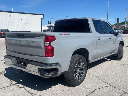Slate Gray Metallic 2024 Chevrolet Silverado 1500 LT