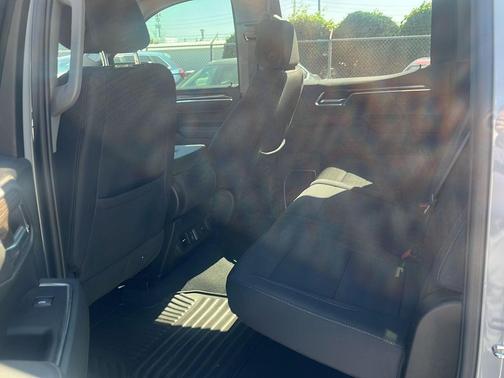 Slate Gray Metallic 2024 Chevrolet Silverado 1500 LT