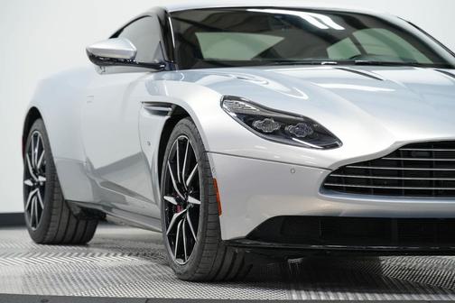 2018 Aston Martin DB11 Base