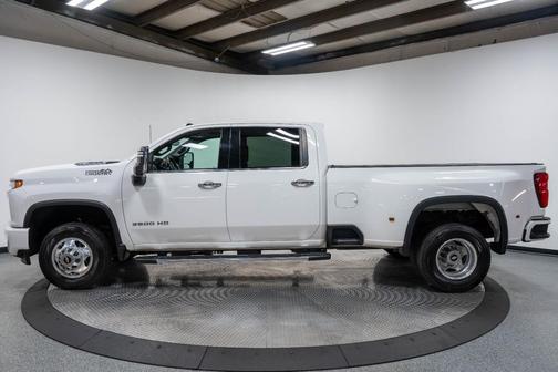 2022 Chevrolet Silverado 3500 High Country