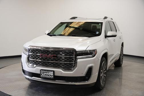 2022 GMC Acadia Denali