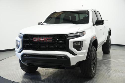 Summit White 2024 GMC Canyon Elevation