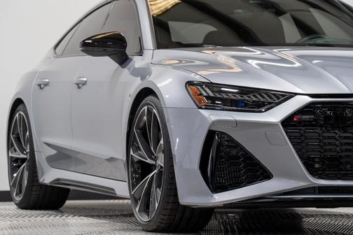2023 Audi RS 7 4.0T