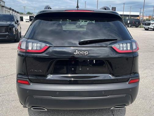 Diamond Black Crystal Pearlcoat 2021 Jeep Cherokee 80th Anniversary 4x4
